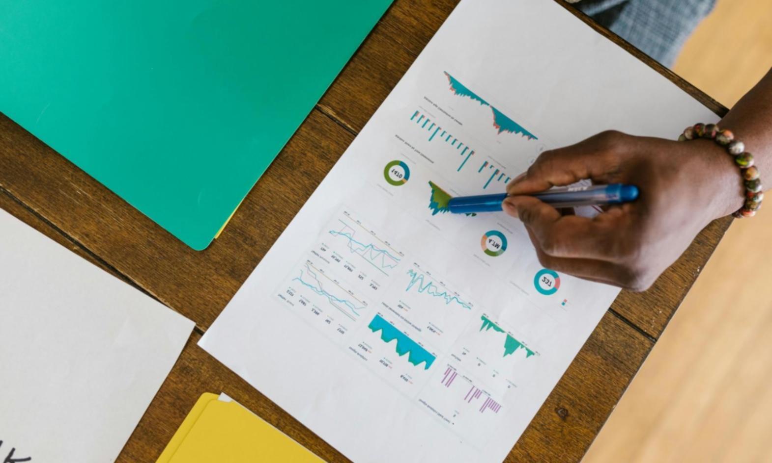 SEO analytics learning environment